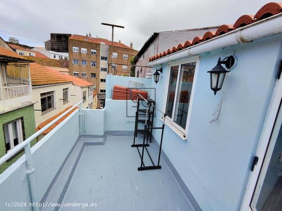 Tríplex con terraza y vistas al puerto en Ferrol - A CORUÑA