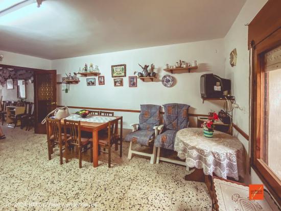 CASA ADOSADA EN VENTA EN GODALL (TARRAGONA) - TARRAGONA