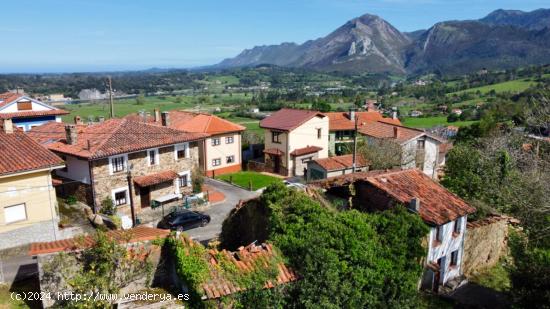 VENTA DE CASA A 4 KM DE RIBADESELLA - ASTURIAS