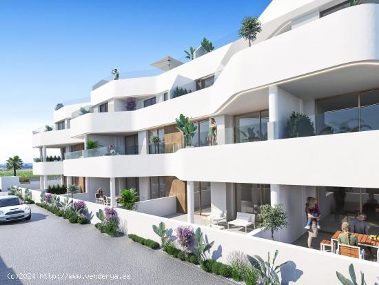 Complejo residencial de nueva construcción en Los Alcázares - MURCIA