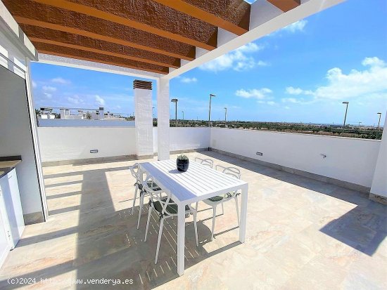 Chalet en venta a estrenar en Pilar de la Horadada (Alicante)