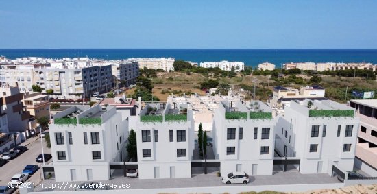 Villa en venta a estrenar en Guardamar del Segura (Alicante)