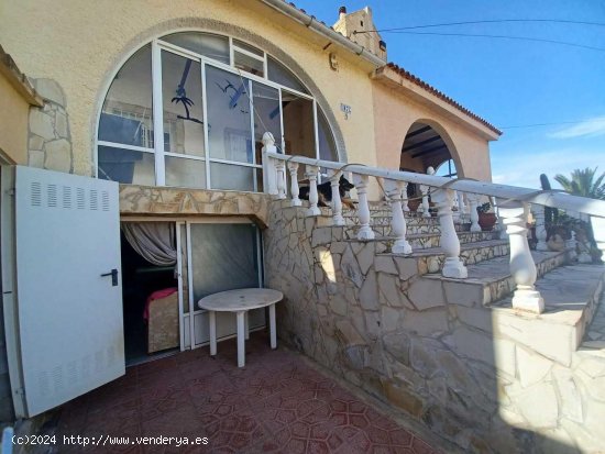 Casa en venta en Torrevieja (Alicante)