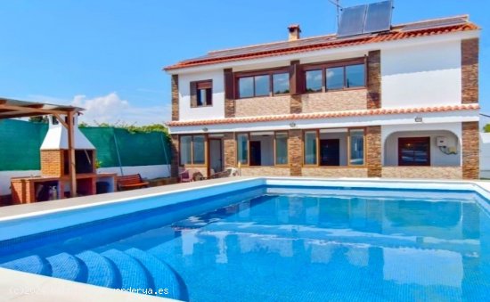  CHALET en venta en la Pobla de Vallbona 