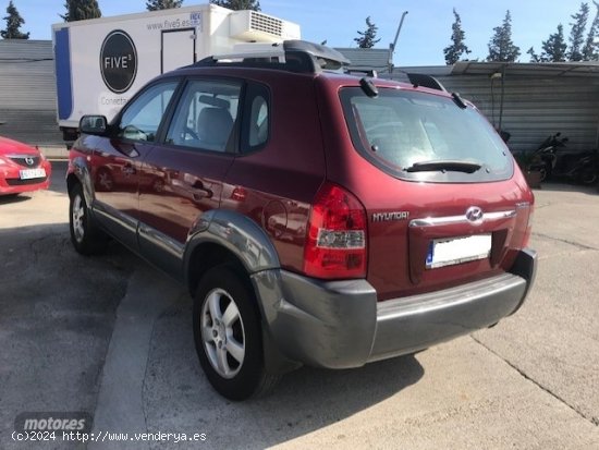 Hyundai Tucson 2.0 de 2006 con 160.000 Km por 4.500 EUR. en Barcelona