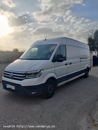 Volkswagen Crafter  de 2019 con 220.000 Km por 26.000 EUR. en Madrid