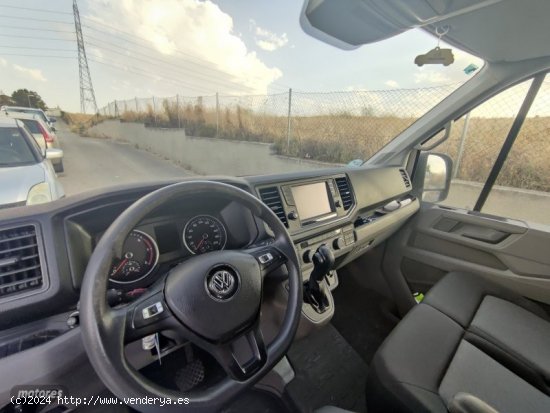 Volkswagen Crafter  de 2019 con 220.000 Km por 26.000 EUR. en Madrid