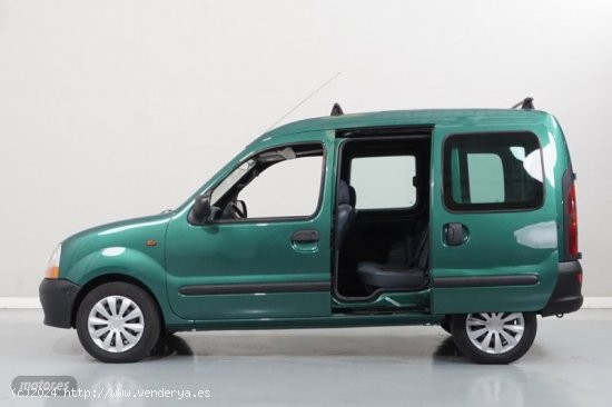 Renault Kangoo Combi 1.9 dTi RXE, En Automocion Pere de 2000 con 115.000 Km por 3.990 EUR. en Tarrag