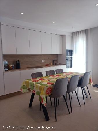 Apartamento vacacional 150 m del mar Santiago de la Ribera - MURCIA