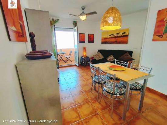 ALQUILER DE APARTAMENTO VACACIONAL CON VISTAS AL MAR EN GARRUCHA (ALMERIA) - ALMERIA