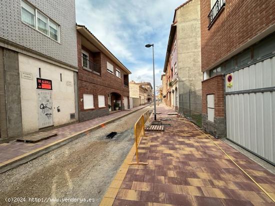 Local comercial en Utebo - ZARAGOZA