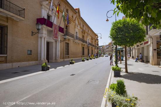 LOCAL EN ALQUILER EN EL CENTRO DE ANTEQUERA - MALAGA