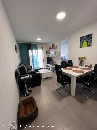 MODERNO APARTAMENTO DE 2 DORMITORIOS EN EL CENTRO DE TORREVIEJA!! - ALICANTE