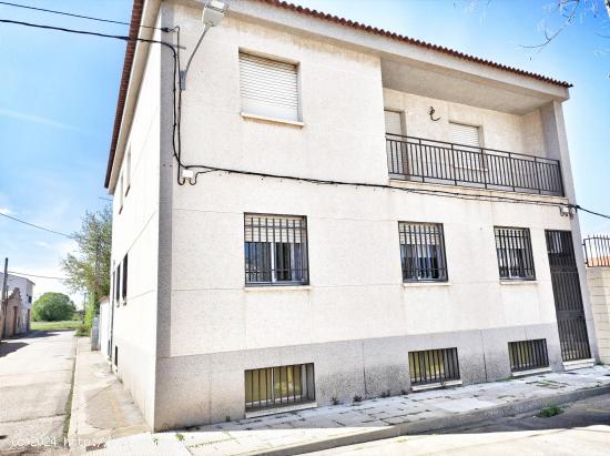  Casa en Venta, Argamasilla de Calatrava - CIUDAD REAL 