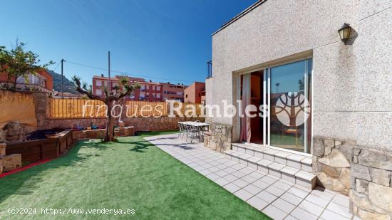 Se Vende en La Pobla de Claramunt - BARCELONA