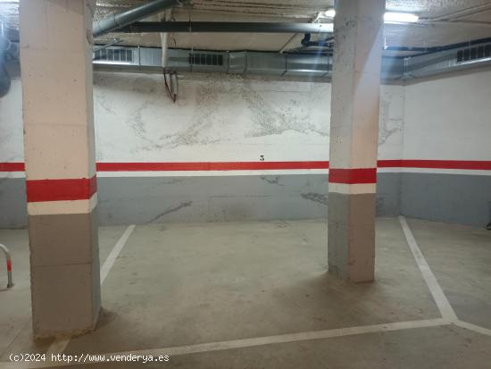 Plaza de Parking coche en venta de 19 m2 muy bien ubicada - BARCELONA