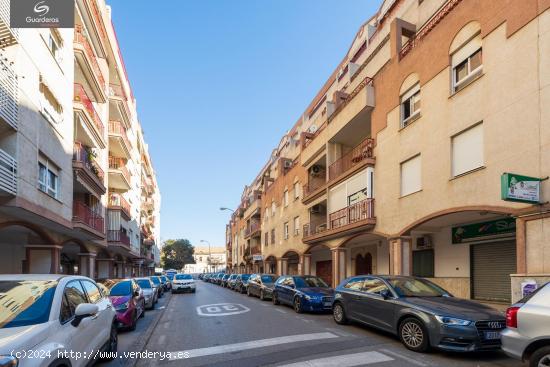  !!Espectacular vivienda con garaje doble en Villarejo con 2 terrazas!! - GRANADA 