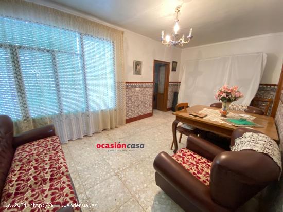 CASA CON TEJADO NUEVO A LA VENTA - CORDOBA