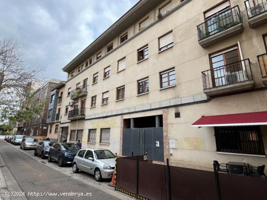 Plaza de garaje junto a edificio Trovador. - ZARAGOZA