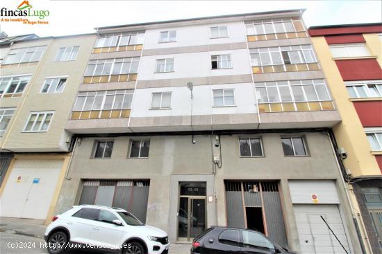 LOCAL COMERCIAL EN O CARMEN - LUGO