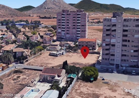 ¡Descubre el Terreno de Tus Sueños en Playa Honda! - MURCIA