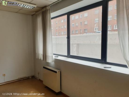 SE VENDE OFICINA EN BURGOS, CENTRICA!!! - BURGOS