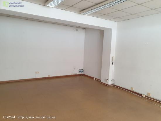 SE VENDE OFICINA EN BURGOS, CENTRICA!!! - BURGOS