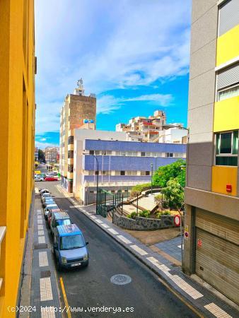 PISO EN VENTA PUERTO - CANTERAS - LAS PALMAS