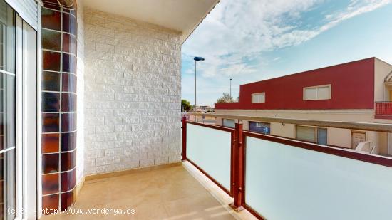 ESPLÉNDIDA VIVIENDA SOBRE PILARES EN SAN JAVIER - MURCIA