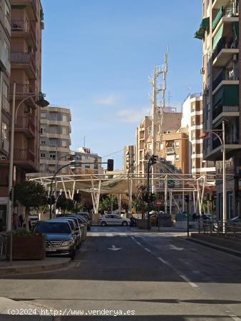  OPORTUNIDAD CASA BAJA INDEPENDIENTE PARA REFORMAR - ALICANTE 