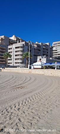 Apartamento en Calpe con 2 Habitaciones, Piscina y Parking – 70 m² - ALICANTE