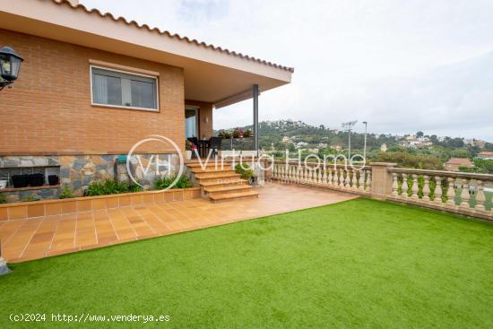 Chalet de lujo con vistas cercano al centro - BARCELONA