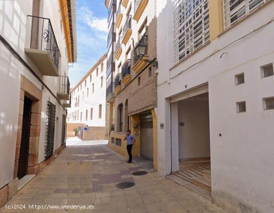 ALQUILA PLAZA DE GARAJE - MURCIA