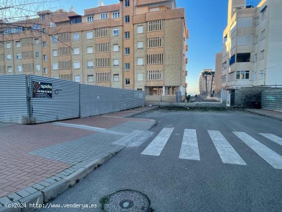 Parcela Urbana en Aguilas ( Murcia) 5.490metros edificables - MURCIA