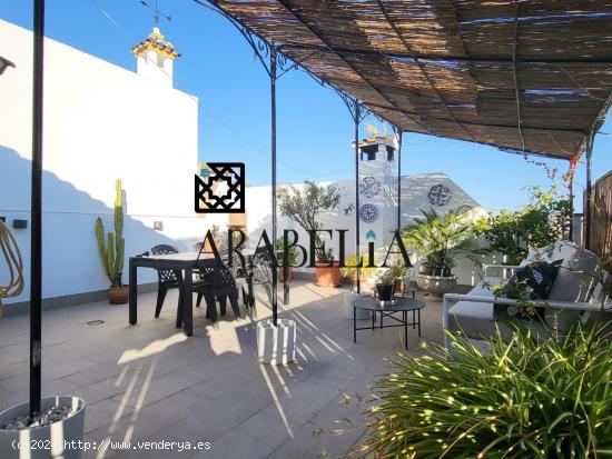 EXCELENTE CASA EN ZONA CASCO HISTÓRICO - CORDOBA