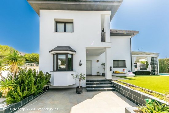  Villa en venta en Benalmádena (Málaga) 