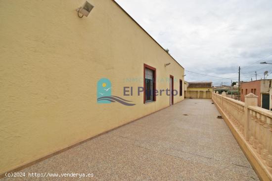 AMPLIO LOCAL COMERCIAL EN EL ESCOBAR - REF 474 - MURCIA