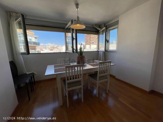 Bonito piso en la Av. Maisonnave. Plaza de garaje incluida. - ALICANTE