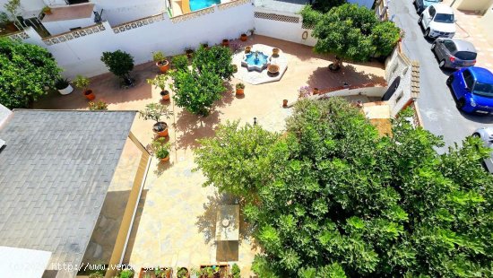 Villa en venta en Benalmádena (Málaga)