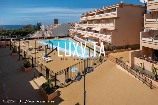 Apartamento dos dormitorios con amplia terraza en Los Cristianos - SANTA CRUZ DE TENERIFE