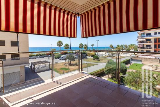 Piso con vistas al mar en el cento de Pineda de Mar! - BARCELONA