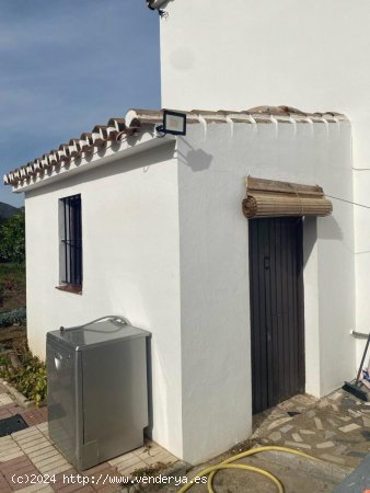  Finca en venta en Estepona (Málaga) 