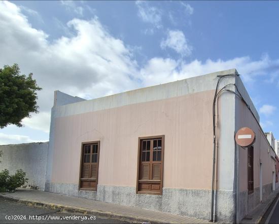 CASA TERRERA EN TELDE - LAS PALMAS