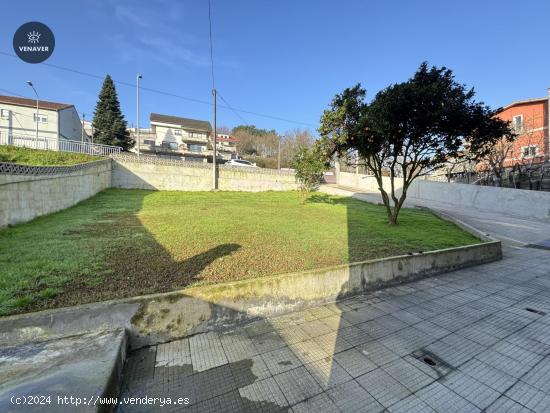 ¡Increíble Oportunidad en Cabral, Vigo! Vivienda Familiar Independiente con 3 vivienda y Gran Parc