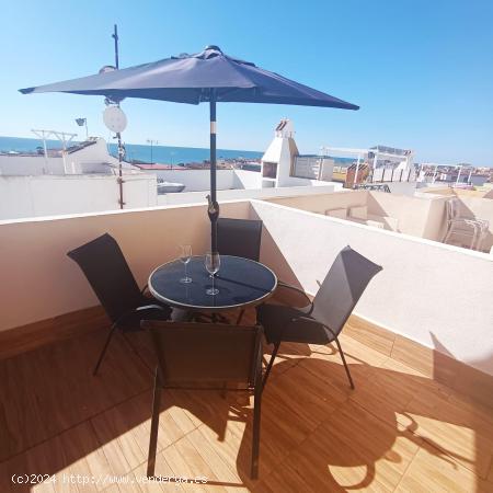 Fantastico bungalow con vistas al mar - ALICANTE