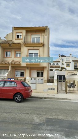 Villa en alquiler en Orihuela (Alicante)