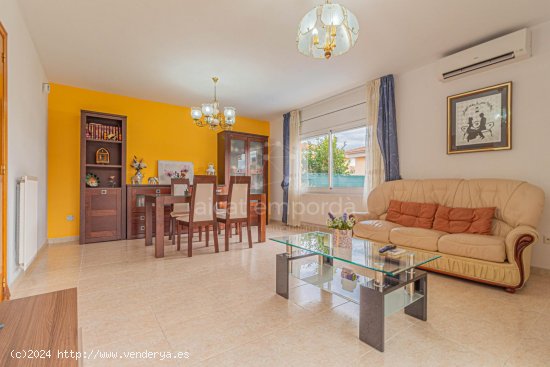 Unifamiliar adosada en venta  en Vilafant - Girona