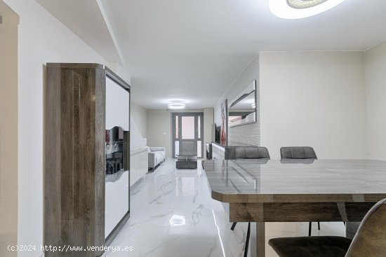 Unifamiliar adosada en venta  en Roses - Girona