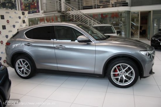 Alfa Romeo Stelvio 2.2D  EXECUTIVE AUT. 4X4 5P de 2019 con 59.722 Km por 26.900 EUR. en Pontevedra