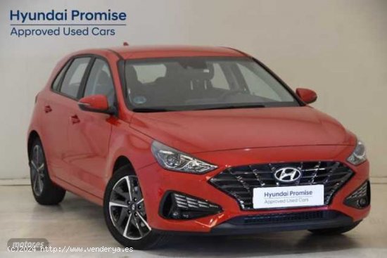 Hyundai i30 1.5 DPI Klass SLX 110 de 2023 con 15.680 Km por 18.900 EUR. en Zaragoza